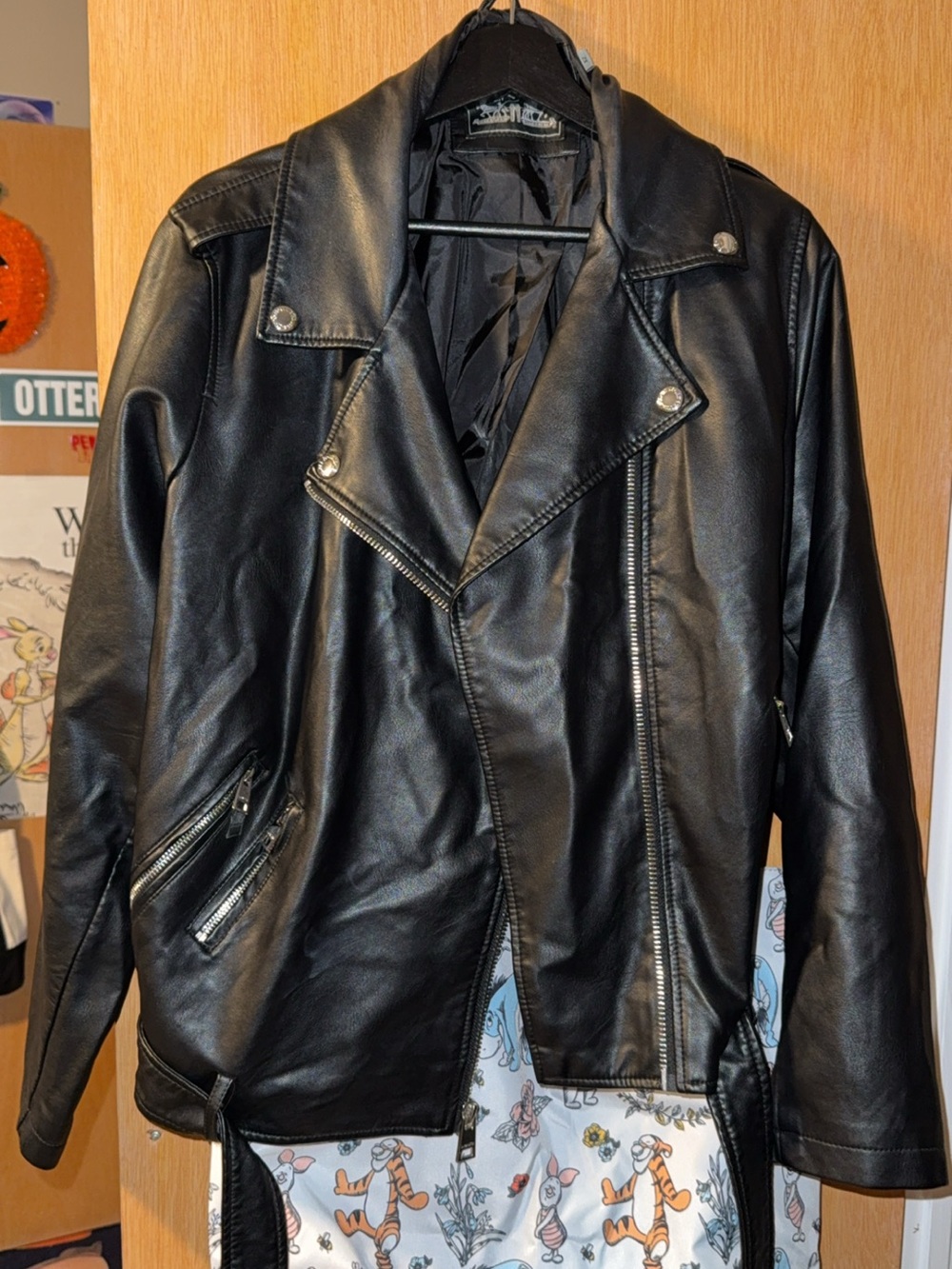 Classic LEVIS  Black leather like Biker Jacket